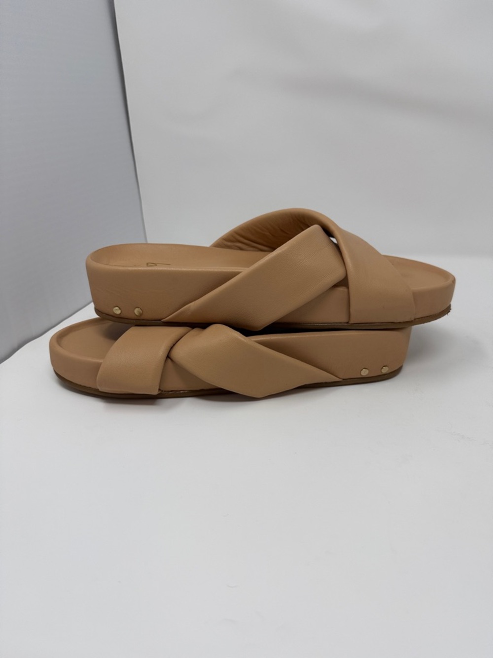 Beek Rhea Slides Platform Sandals - Picture 6 of 11